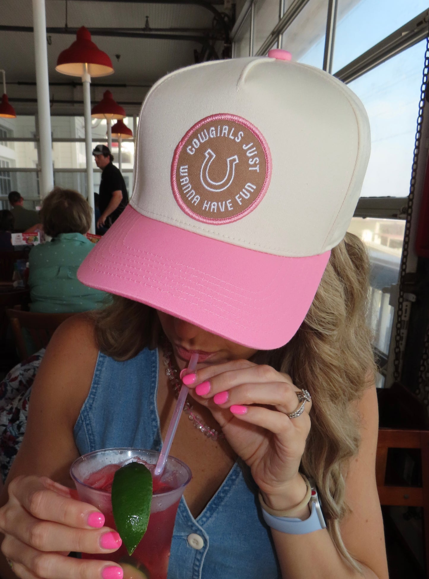 Cowgirls - Pink/Cream