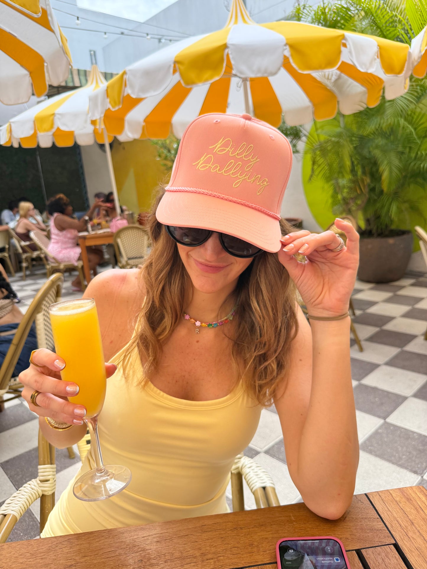 Dilly Dallying - Light Pink/Yellow