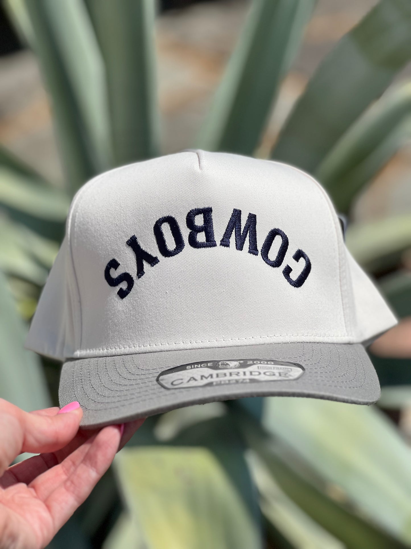 Cowboys - Grey/Natural Upside Down
