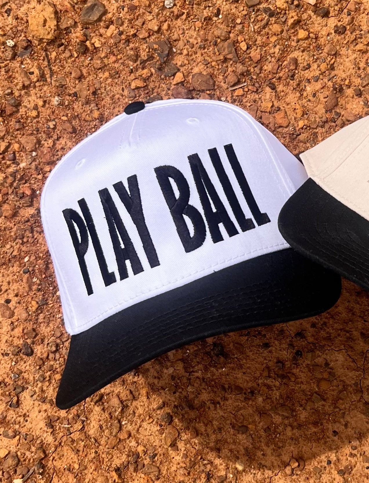 Play Ball - Black/White