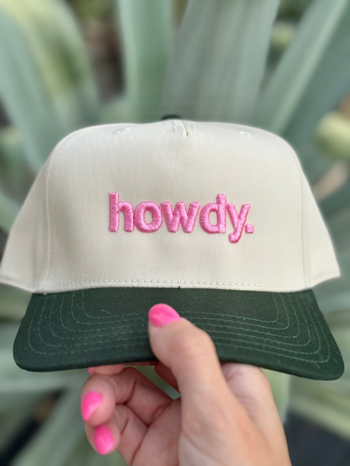 Howdy - Dark Green/Pink